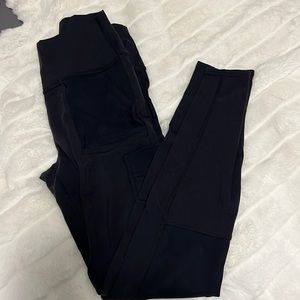 Alo Yoga High-Waste Cargo Legging